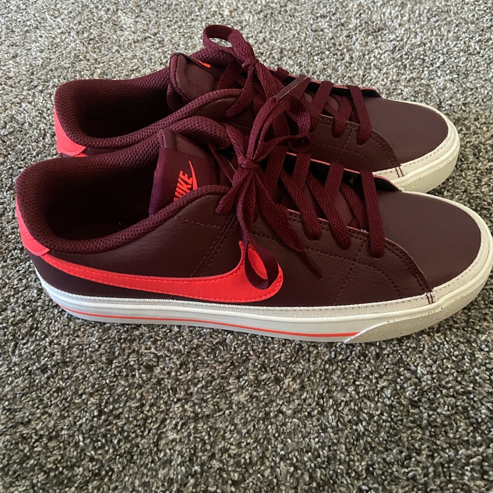 Nike Womens Burgundy and Red Sneakers